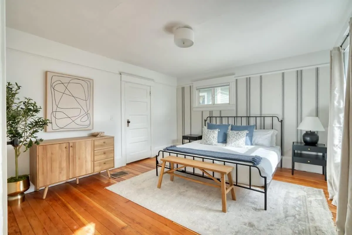 Holiday home Stay Portland - Renewed 1910 Classic Craftsman - 95 Walkscore United States
